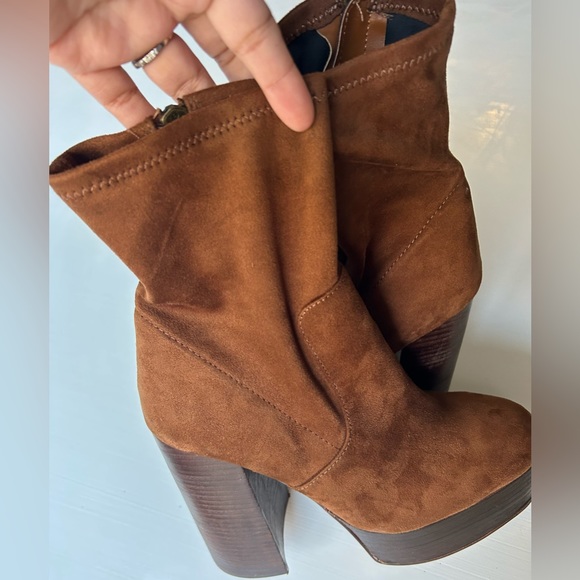 Steve Madden Hoopla Platform Zip Up Boots size 9 - Picture 4 of 8